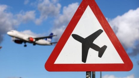 МТИТС няма да позволи влизането на нов инвеститор в летището в Горна Оряховица