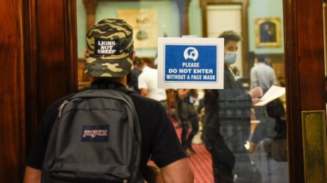 За истинската цена на антиваксърството