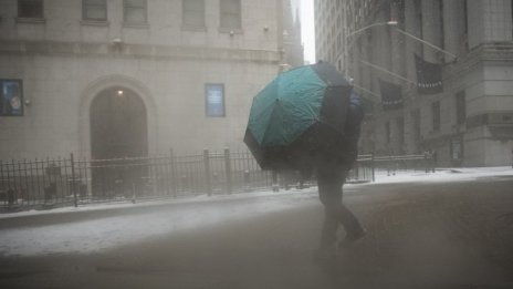 Екстремно ниските температури в Тексас „вледениха“ и вятърната енергия