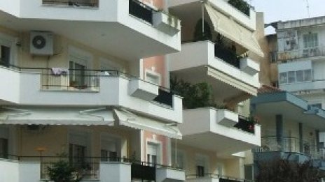 Продължава спадът на цените на имотите в Северна Гърция