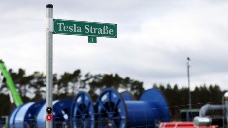 Екоактивисти с възражение срещу строежа на германската фабрика на Tesla