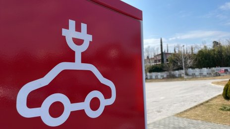 Какво е бъдещето на електромобилите в България?