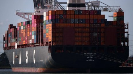 Глобалната търговия ще продължи да расте въпреки напрежението между САЩ и Китай