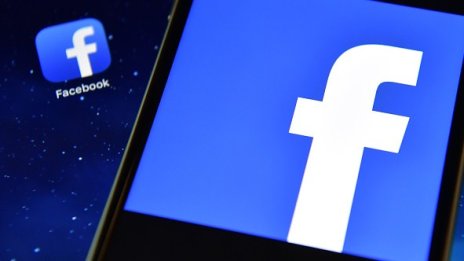 Facebook е тийнейджър, който се нуждае от правила
