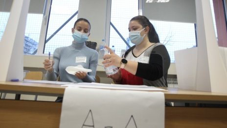 Галъп: Избирателната активност към 9 ч. е 4,2%