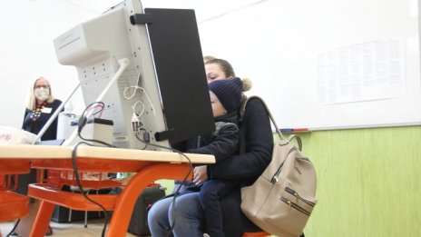 ЦИК: Избирателната активност надхвърля 18% към 12 ч.