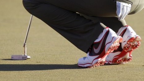 Nike се разделя с голф екипировката