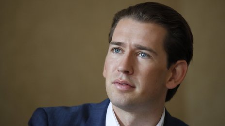 Бившият австрийски канцлер Себастиан Курц получи условна присъда от 8 месеца затвор