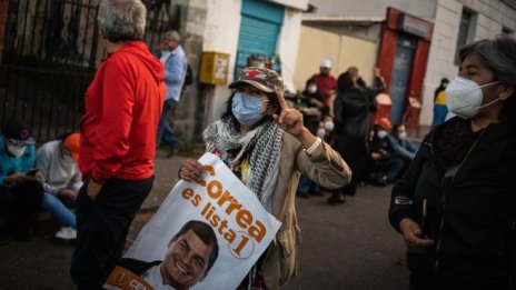 Еквадор и Перу избират президент, в Боливия – губернатори