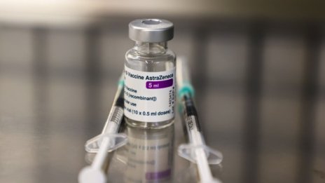 Казусът AstraZeneca подчертава разделението между Изтока и Запада в ЕС