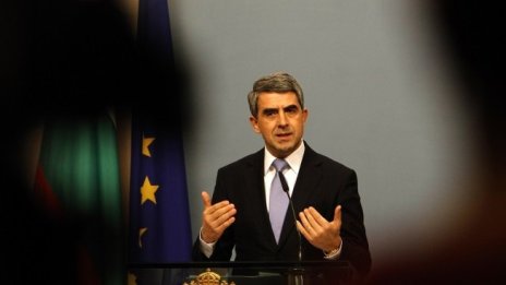 Плевнелиев: България е напът да получи покана за „чакалнята“ на еврозоната през април