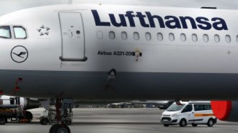 Lufthansa отложи одобрението на спасителната помощ