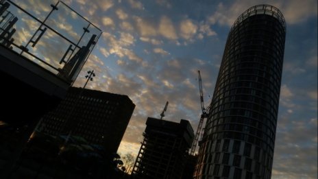 Новите поръчки в британското строителство растат с най-бавния темп от октомври