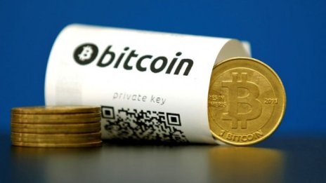 Биткойнът вече е по-скъп от златото