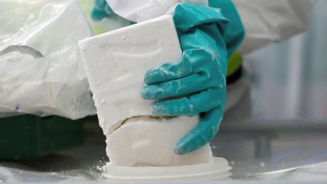 Швейцария - лидерът сред банкерите, часовниците и... кокаина