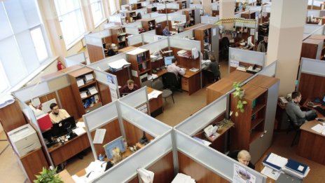 Компаниите продават свои имоти с най-бърз темп в историята