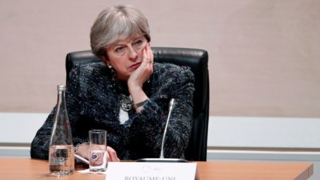 Тереза Мей понесе нова серия от удари по закона за Brexit