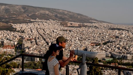 Южните предградия на Атина са най-скъпото място в Гърция за покупка на жилище