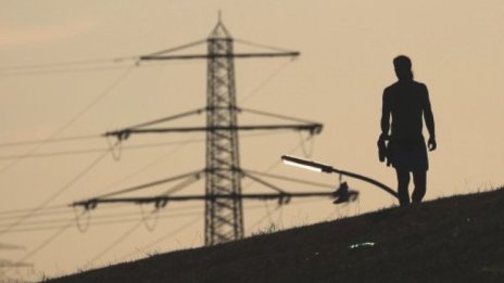 Юлиан Попов: България няма план за зеления преход и стратегия за развитие на новата енергетика