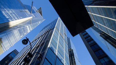 Индустрията на бизнес имотите в САЩ се тревожи за по-високи данъци с наближаването на изборите