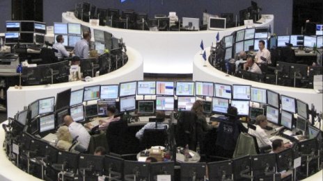 С масови разпродажби стартира сесията на Стария континент*