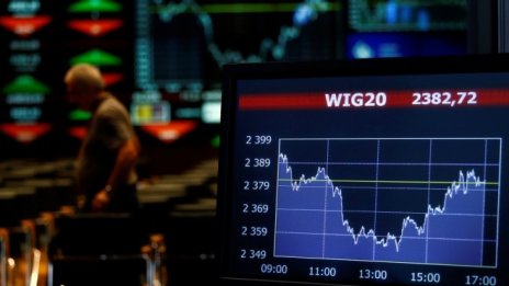 ЕК очаква България и още 11 държави да приложат правилата за финансовите пазари