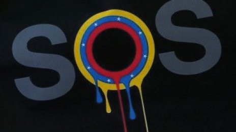 Венецуела е загубила половината от икономиката си