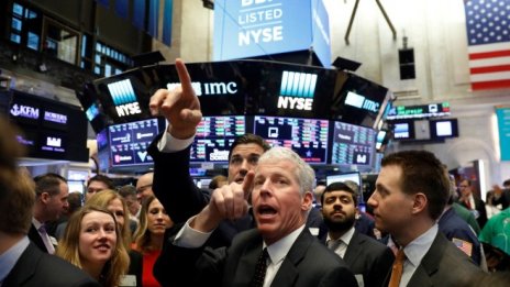 Dow нарасна с още 140 пункта след серия от добри финансови отчети
