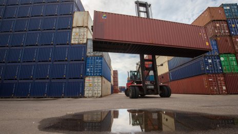 Пристанищата в Европа се борят за ключова роля в плана за чиста енергия на ЕС