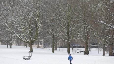 Всеки ден със снеговалежи струва на британската икономика над 470 млн. паунда