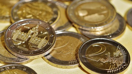 Ще влезе ли България в процедура по свръхдефицит, или може да я избегне?
