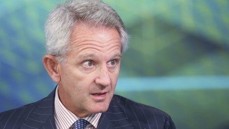 Шефът на Mediobanca вероятно ще напусне след придобиването от Monte Paschi