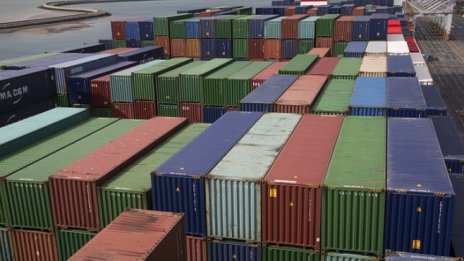 САЩ отчитат най-големия си търговски дефицит от 2012 г.