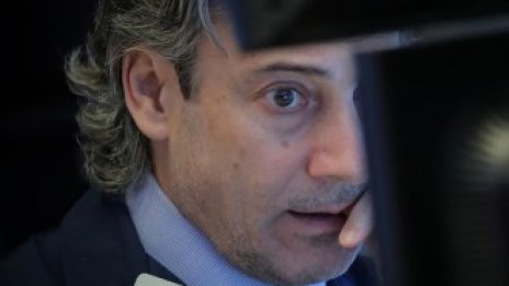 Dow Jones прибави над 100 пункта благодарение на силните отчети и IPO-та