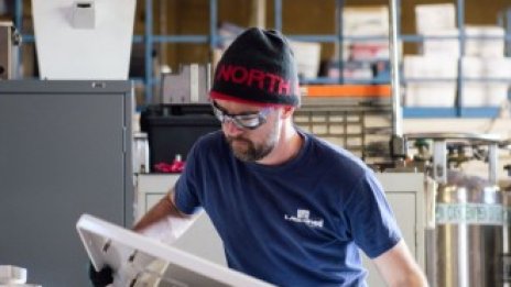 Европа поставя работните места пред преструктурирането на икономиката