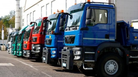 Франция обмисля такса за транзитните камиони