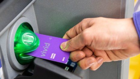 Конкурентът на Revolut Vivid набра 100 млн. евро