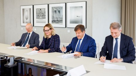 ЕИБ и УниКредит подписаха споразумениe за предоставяне на 1 млрд. евро на бизнеси в ЦИЕ
