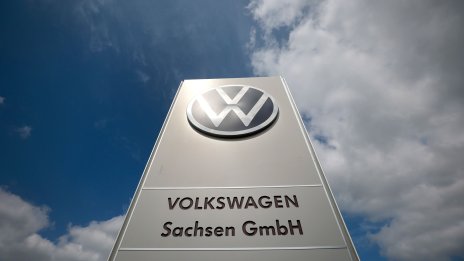Volkswagen понижи прогнозата си за годишните продажби на автомобили