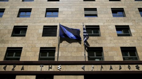 България е в най-голям риск от Grexit