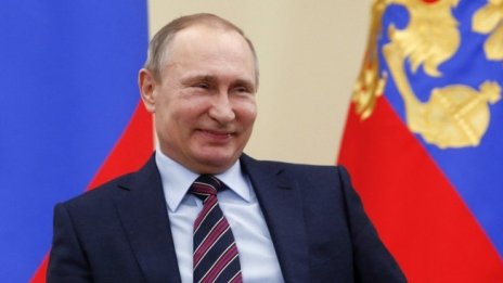 Путин декларира близо два пъти повече доходи за 2017 г.