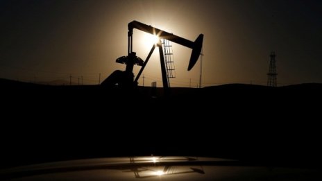 Износът на петрол и газ подкрепя съживяването на алжирската икономика