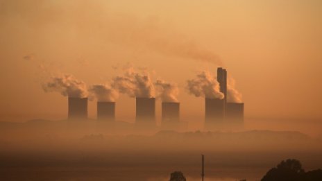 ЕК предлага преглед на лицензите на всички големи горивни инсталации