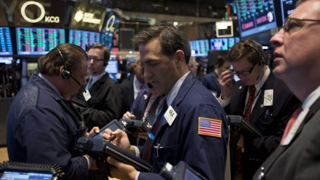 Dow се насочва към изравняване на 126-годишен рекорд на Wall Street*