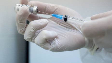 Рехабилитаторите и лаборантите в България са в пъти по-малко от необходимото