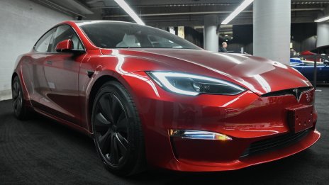 Tesla премахна новосъздадения маркетингов отдел в САЩ