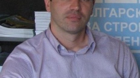 Св. Стойнев: Зеленината на покрива подобрява енергийната ефективност на сградата