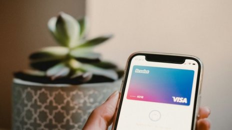 Revolut: Българските потребители са сред най-щедрите дарители в ЦИЕ