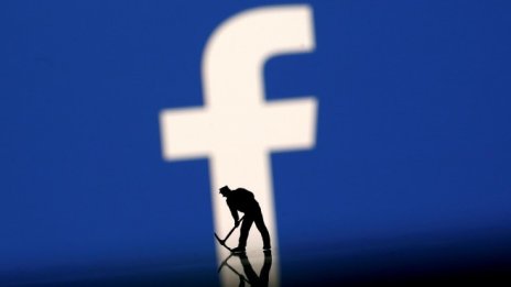 Facebook въвежда регулацията за данните в Европа 