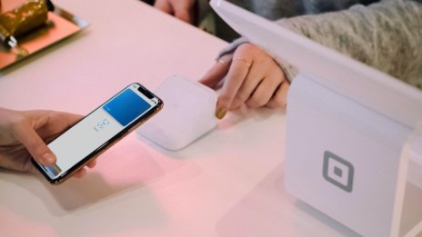 Как смартфонът се превръща в POS терминал 